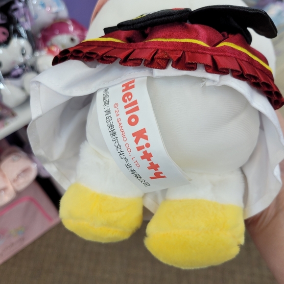 Brand New Sanrio Hello Kitty Magic Outfit Plushies Toy Doll 9.5" - Picture 7 of 8